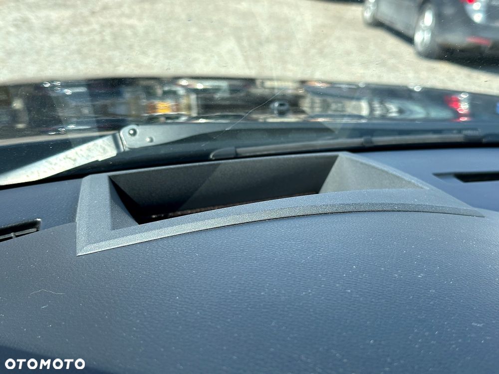 BMW Seria 5 530i xDrive - 25