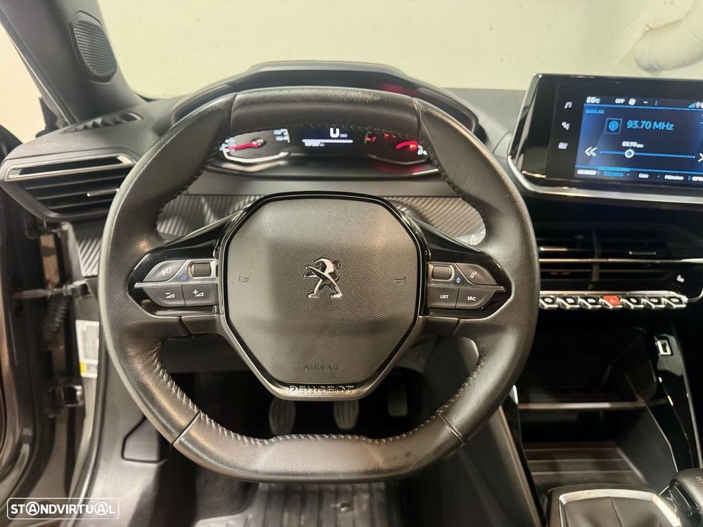 Peugeot 2008 1.2 PureTech Active Pack - 9