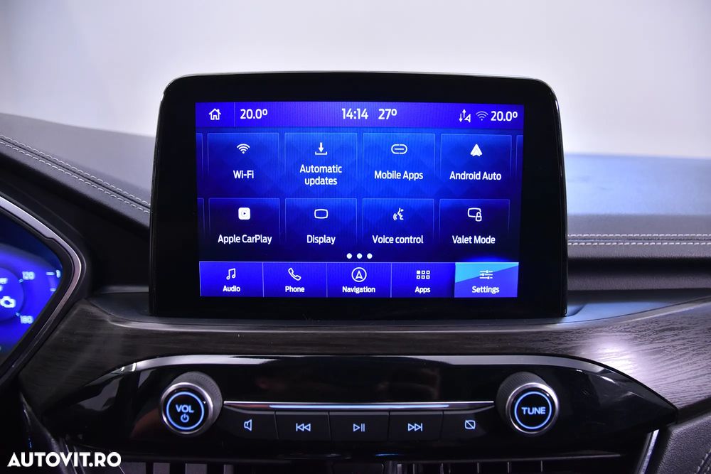 Ford Kuga - 20