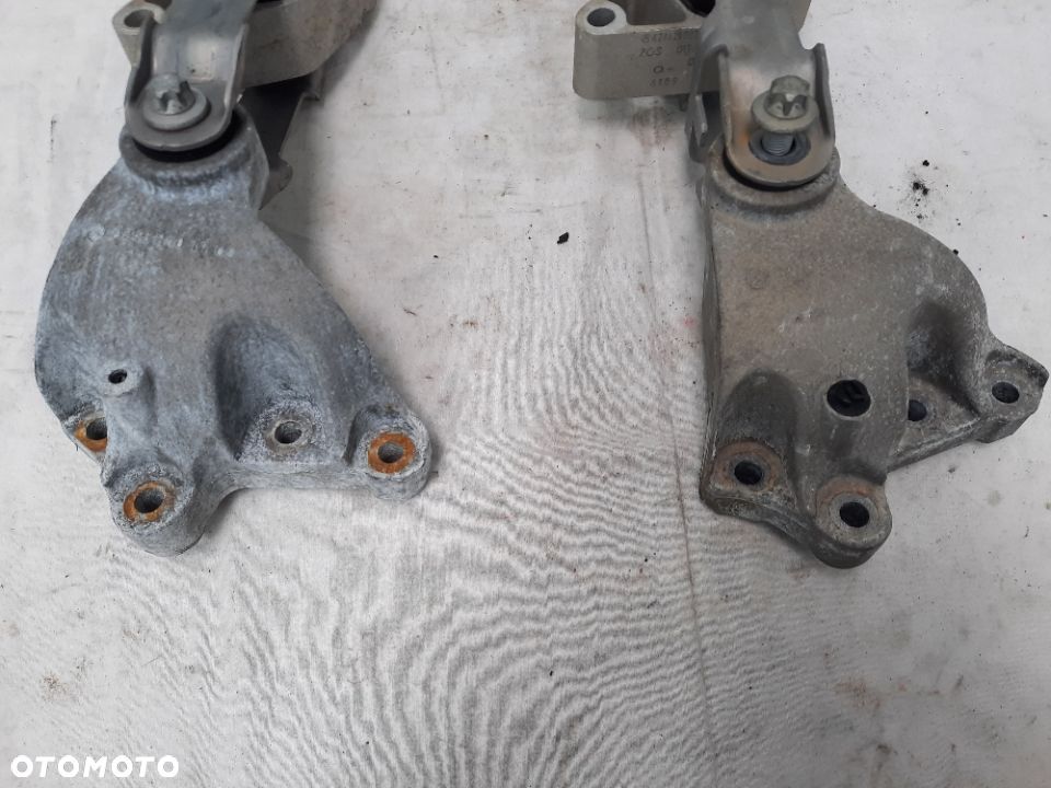 MERCEDES W117 W246 PODUSZKA SILNIKA ŁAPA 2.2D A2462401109 - 6