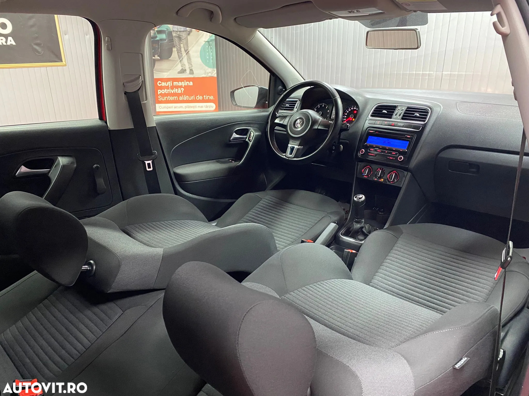 Volkswagen Polo - 15