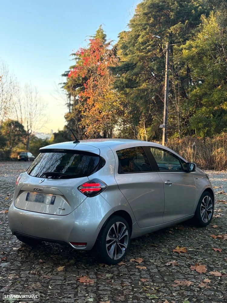 Renault Zoe (c/ Bateria) EV50 135hp Iconic - 3