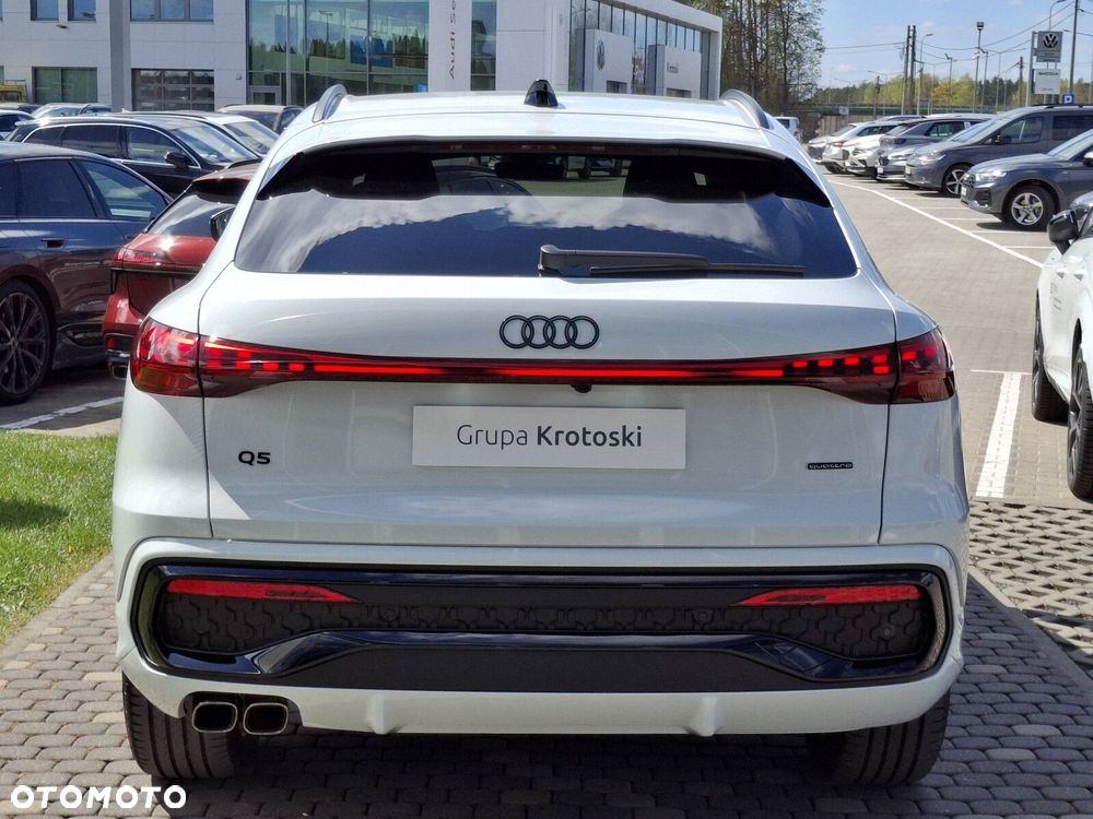 Audi Q5 Sportback - 5
