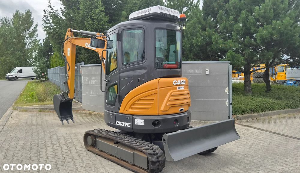 Case CX37C - 3