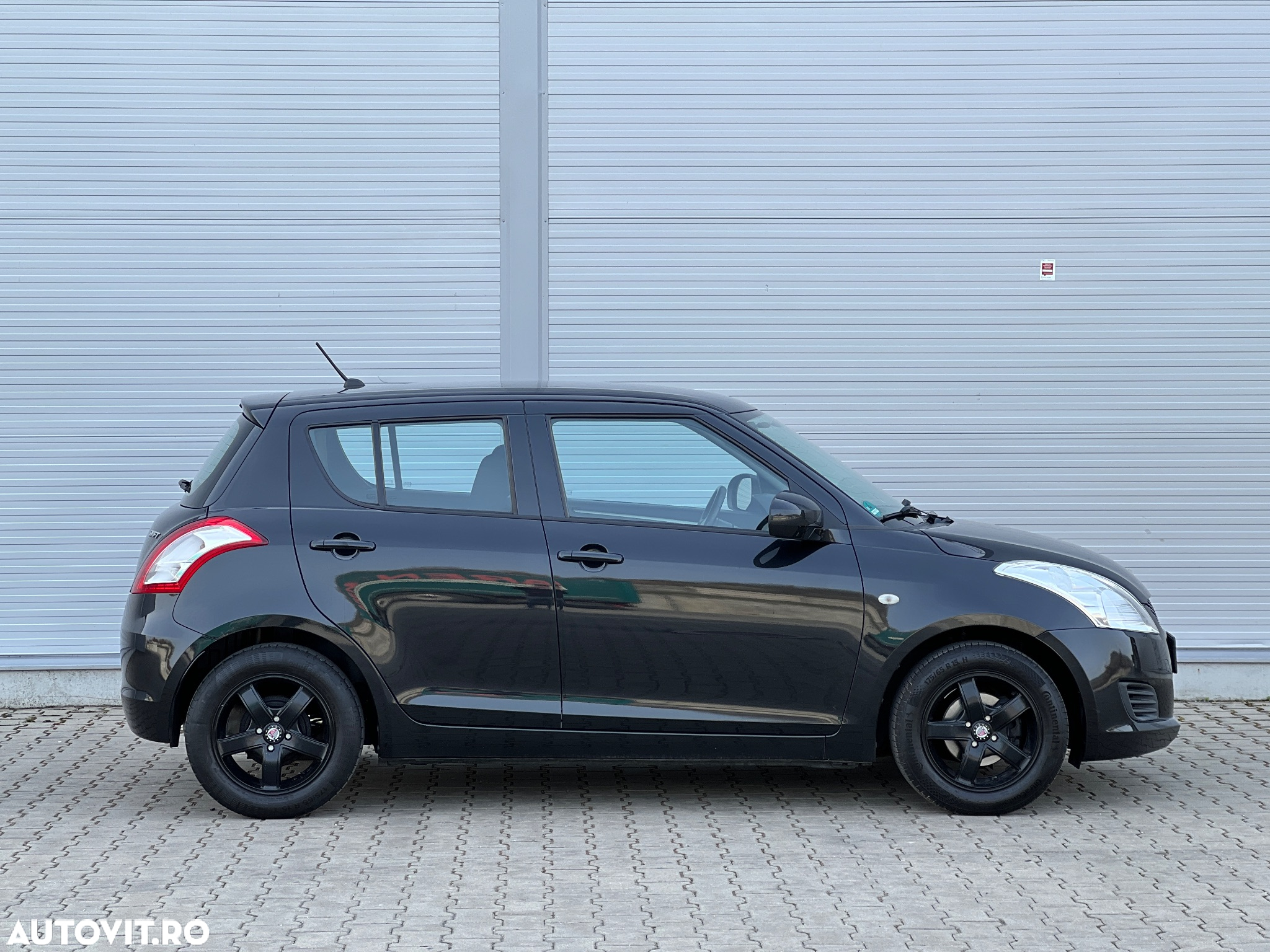 Suzuki Swift 1.2 GLX - 2
