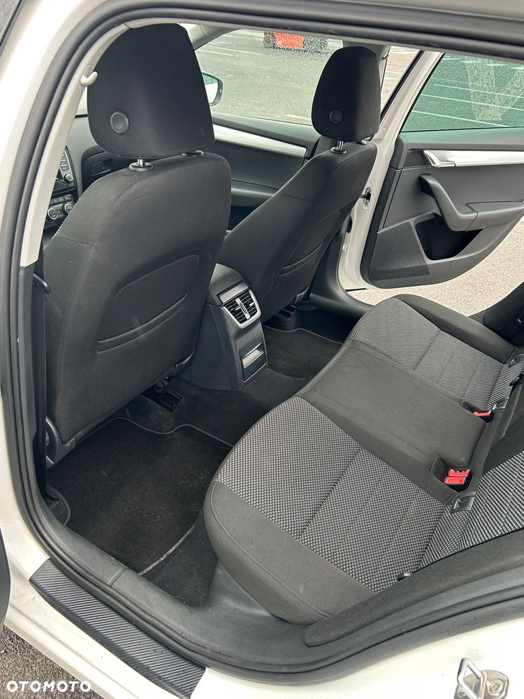 Skoda Octavia 1.6 TDI Greenline - 18