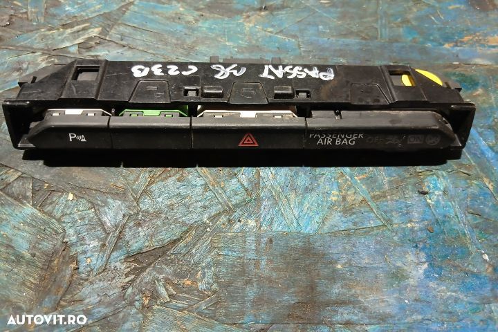 Buton avarie 3G1853770A 3G1853770A Volkswagen VW Passat B8 [2014 - 20 - 1