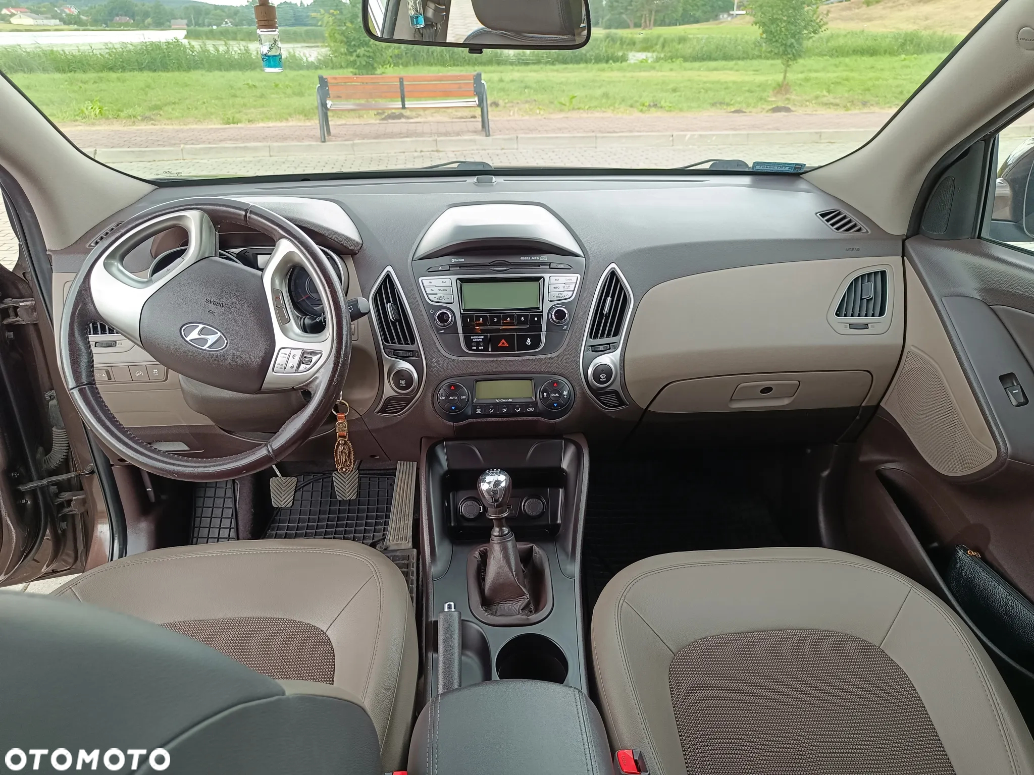 Hyundai ix35 - 12