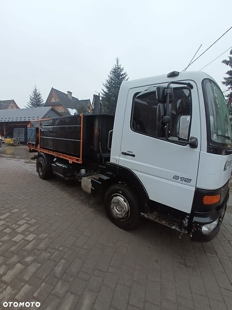 Mercedes-Benz 815 - 3