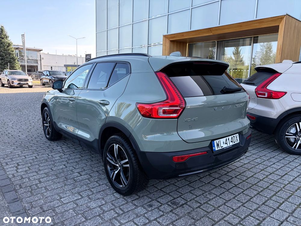 Volvo XC 40 B3 Plus Dark - 7