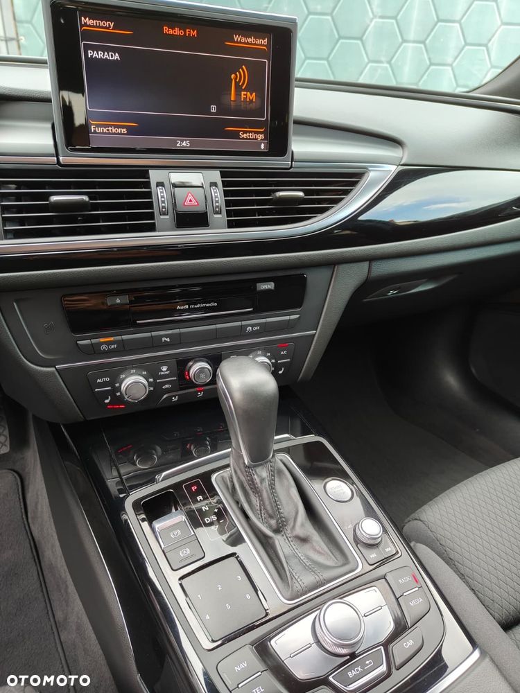 Audi A6 Avant 2.0 TDI Ultra S tronic - 22