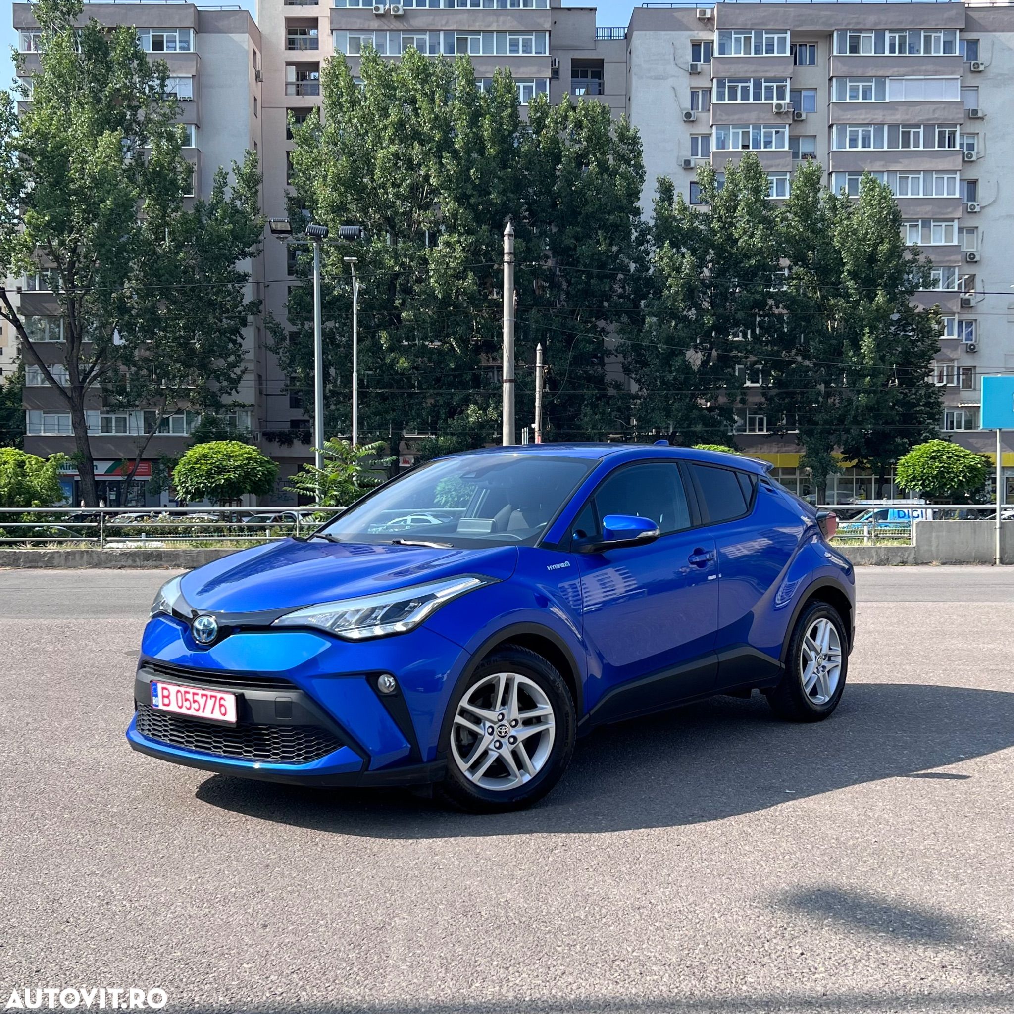 Toyota C-HR Hybrid Business-Edition - 1
