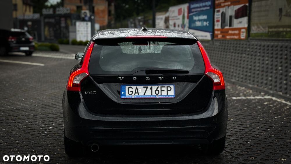 Volvo V60 D3 Summum - 3
