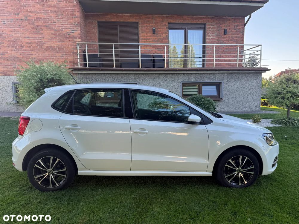 Volkswagen Polo - 8