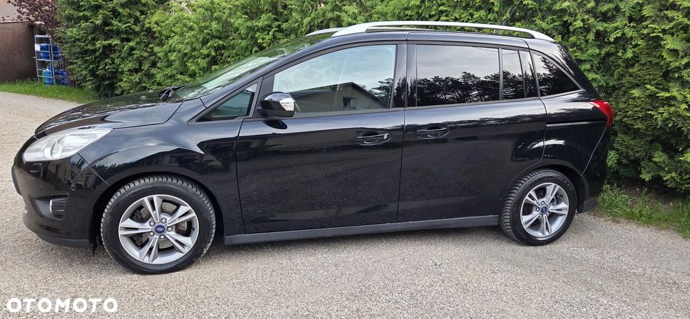Ford Grand C-MAX - 10