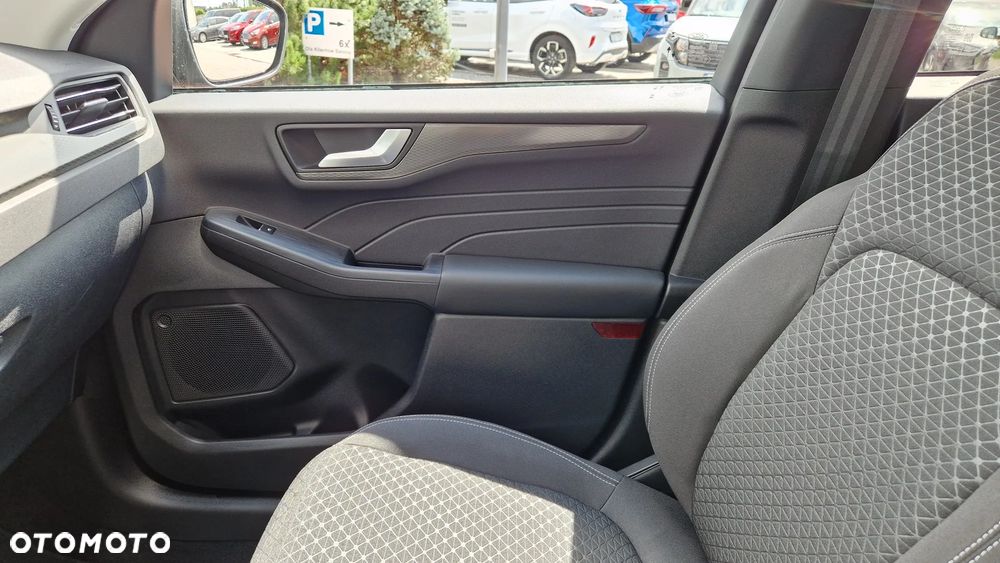 Ford Kuga 1.5 EcoBoost FWD Titanium - 24