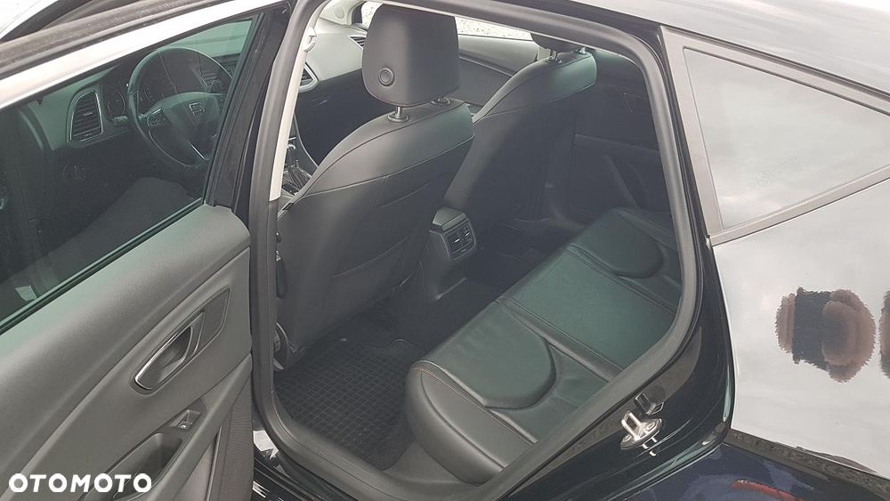 Seat Leon 1.8 TSI Ecomotive DSG FR - 24