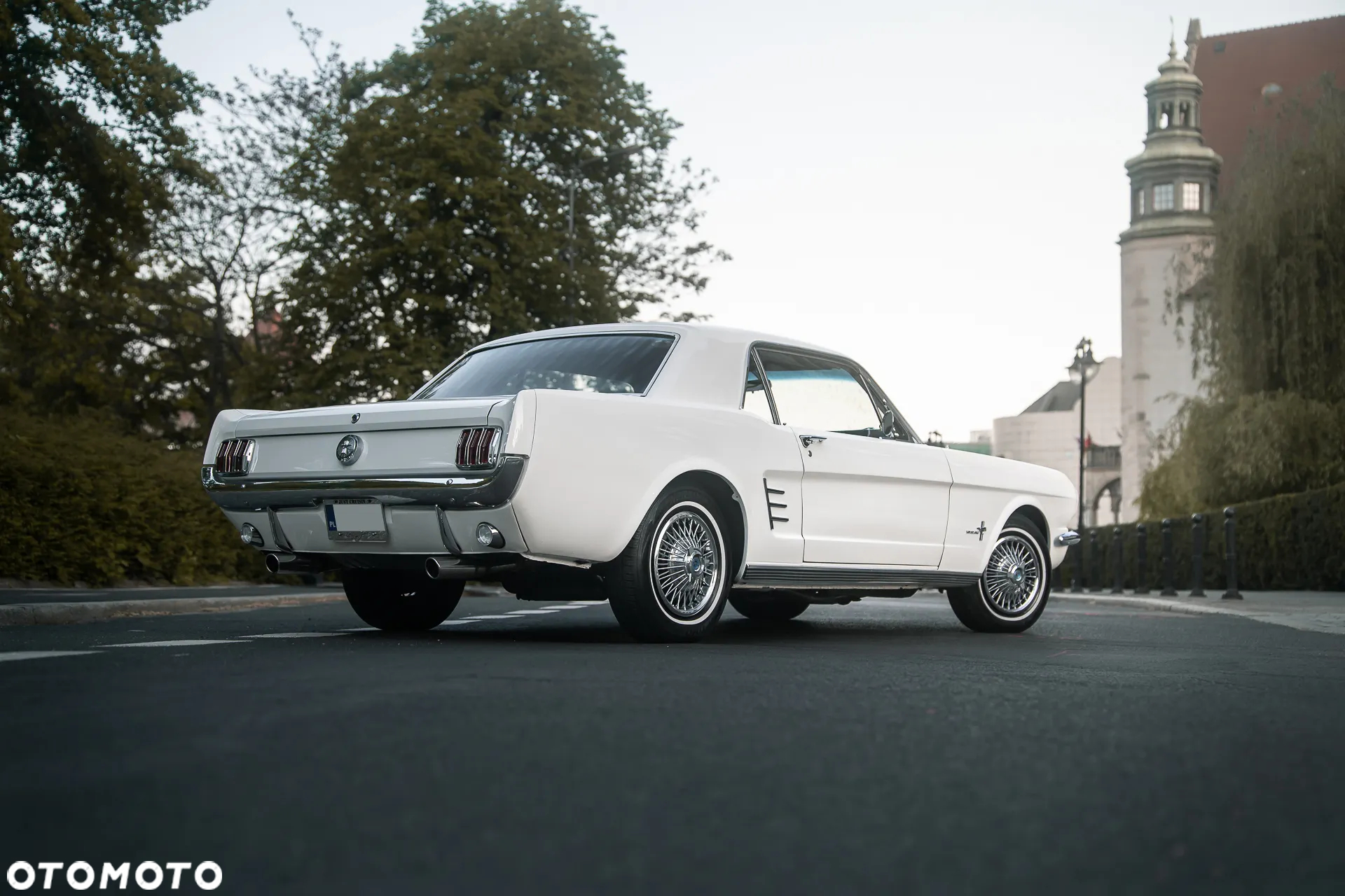 Ford Mustang - 3
