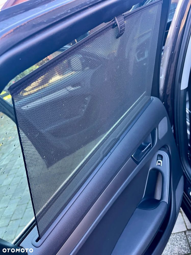 Audi A4 Avant 2.0 TDI DPF clean diesel multitronic Attraction - 15