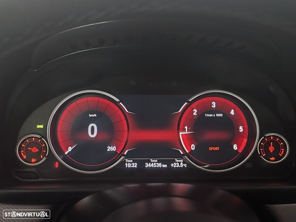 BMW 520 d Pack M - 23