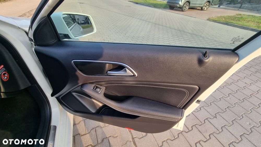 Mercedes-Benz Klasa A 180 CDI 7G-DCT - 16