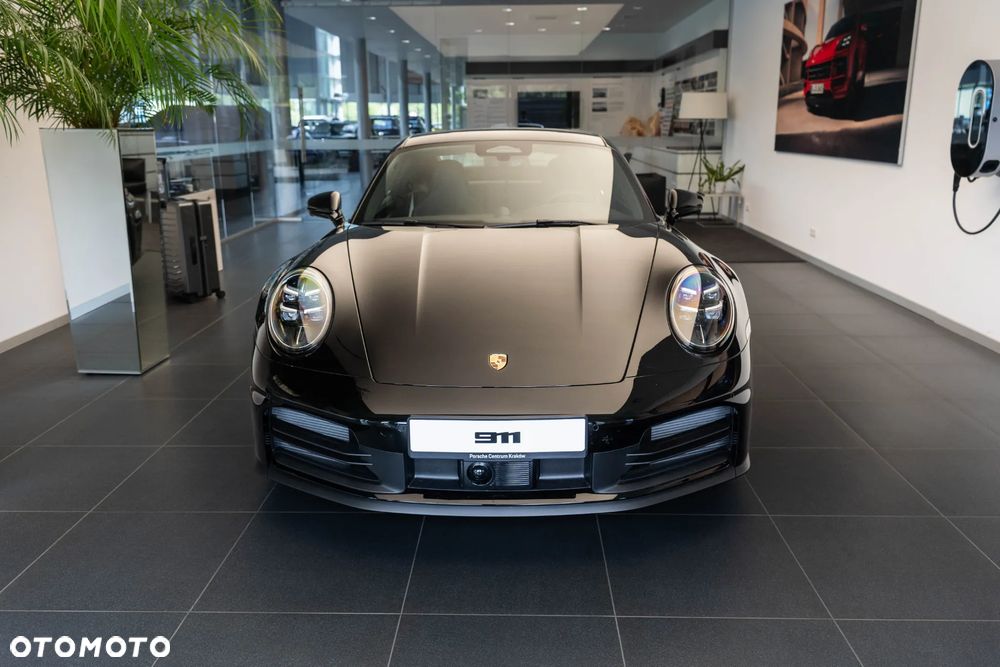 Porsche 911 Carrera 4S - 7