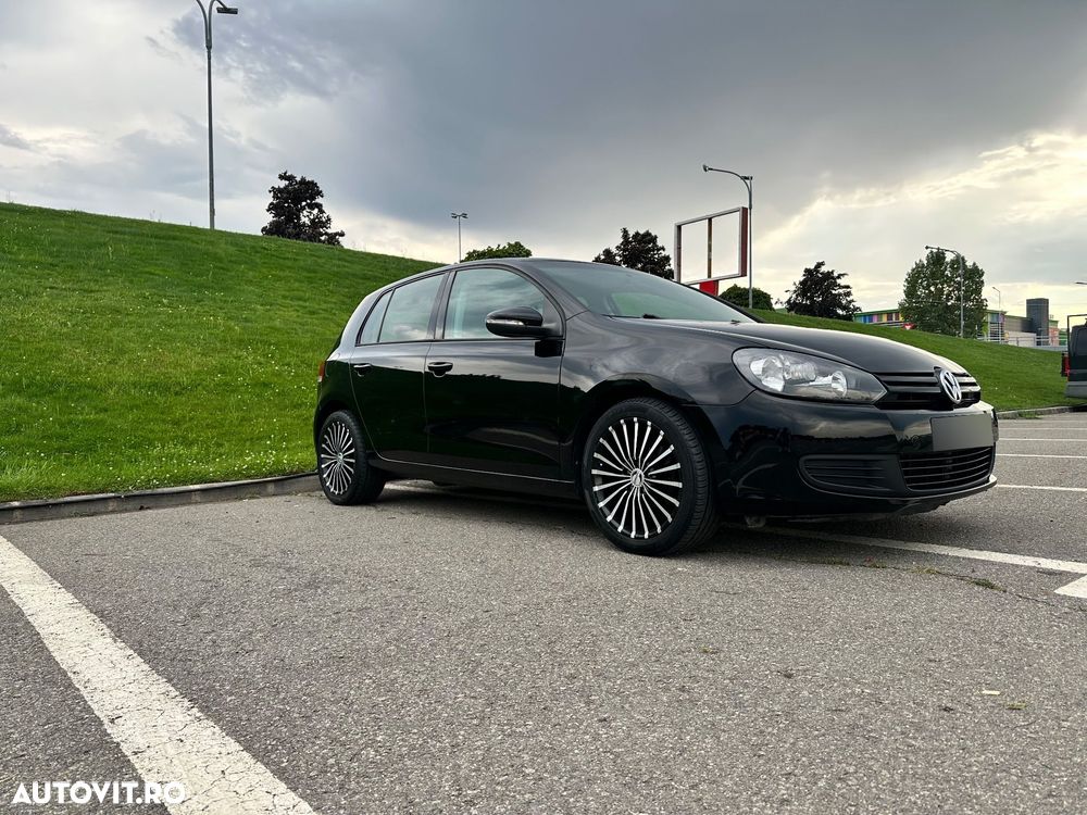 Volkswagen Golf - 5