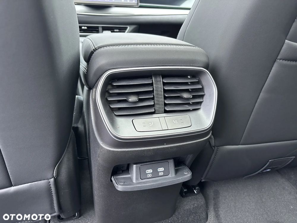 BYD Sealion 7 91.3kWh Excellence AWD - 16