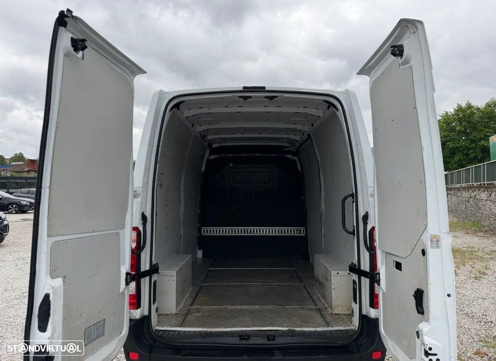 Renault Master 2.3dCI L2H2 3LUG Full Extras - 9