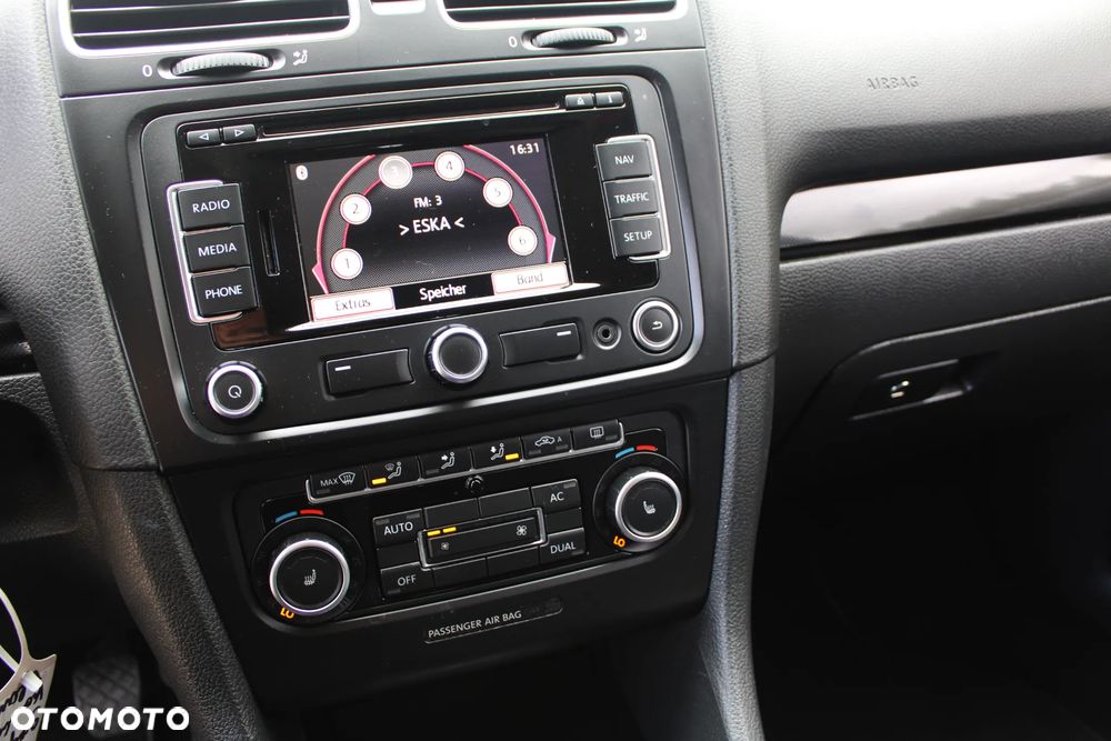 Volkswagen Golf Variant - 17