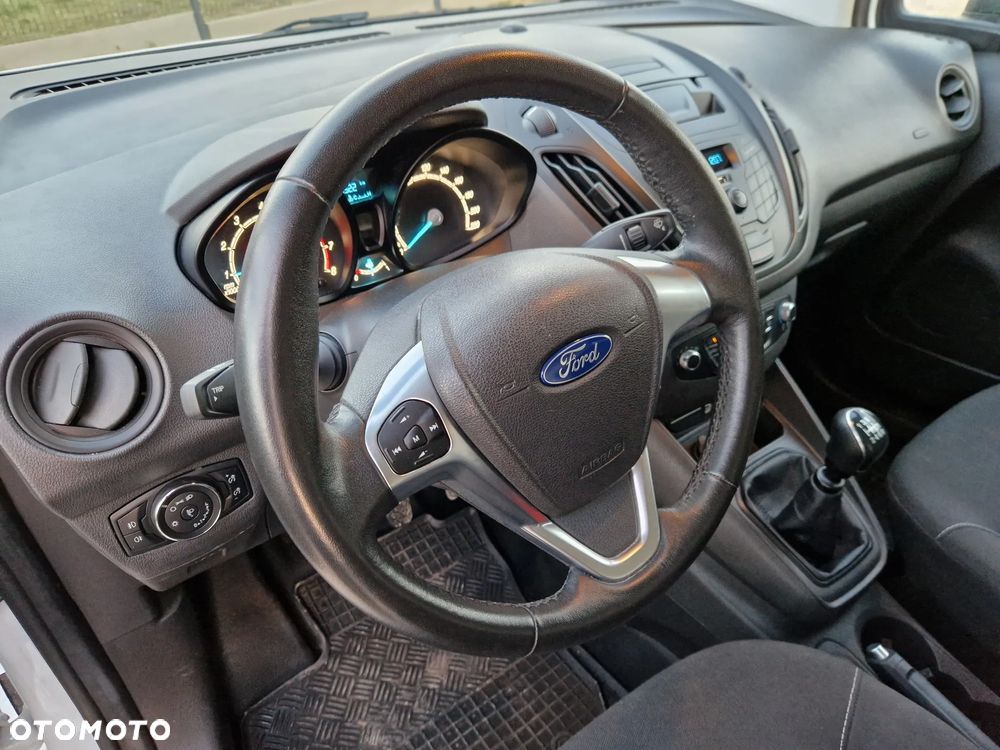 Ford TRANSIT COURIER - 10