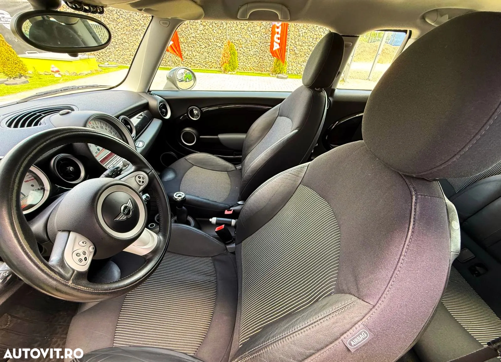 Mini Clubman Cooper - 18