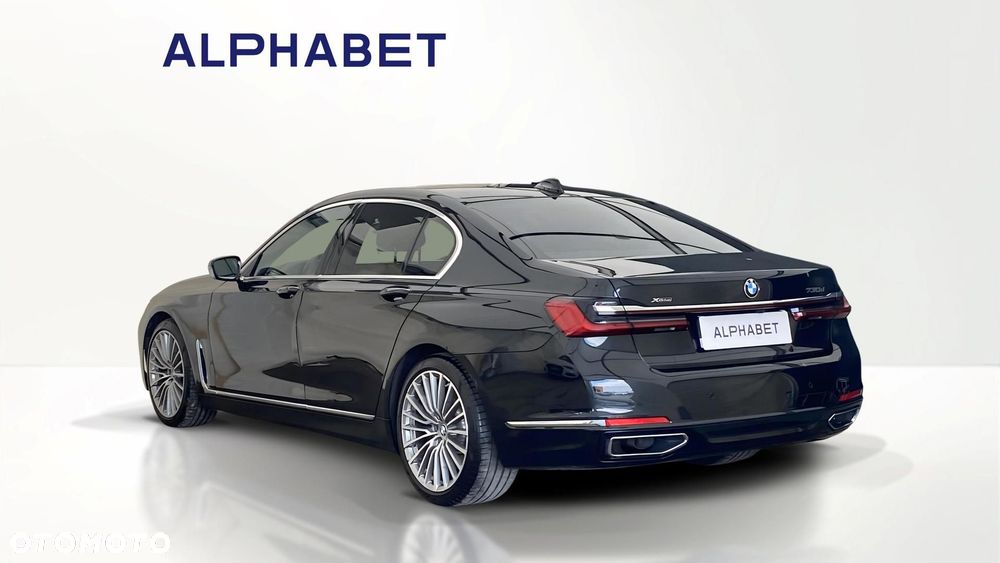 BMW Seria 7 730d xDrive mHEV - 3