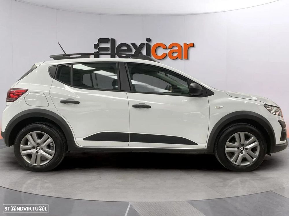 Dacia Sandero - 4