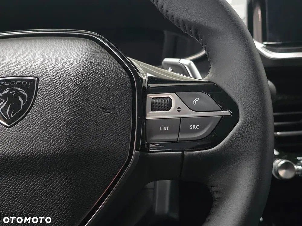 Peugeot 208 - 9