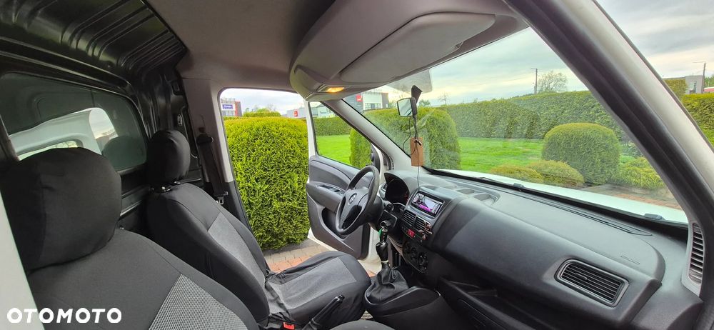 Opel COMBO - 7