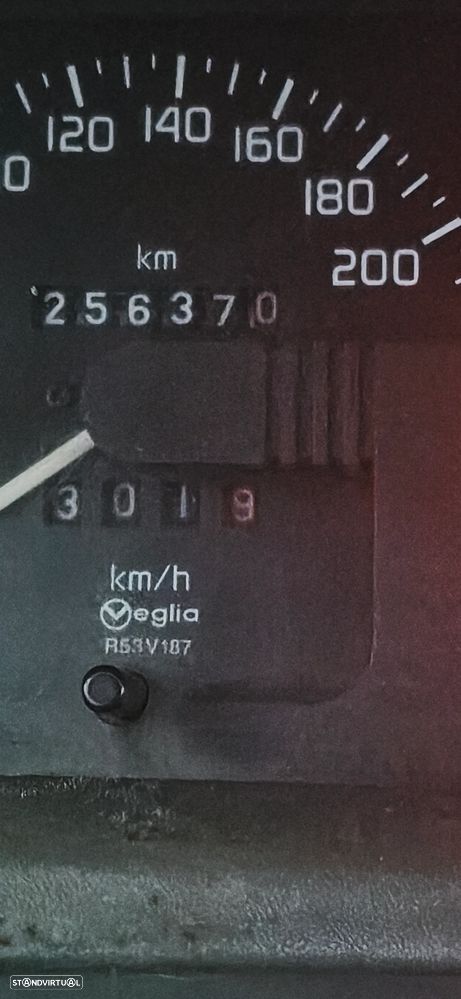 Renault Clio Break ver-1-9-d-rxe - 5