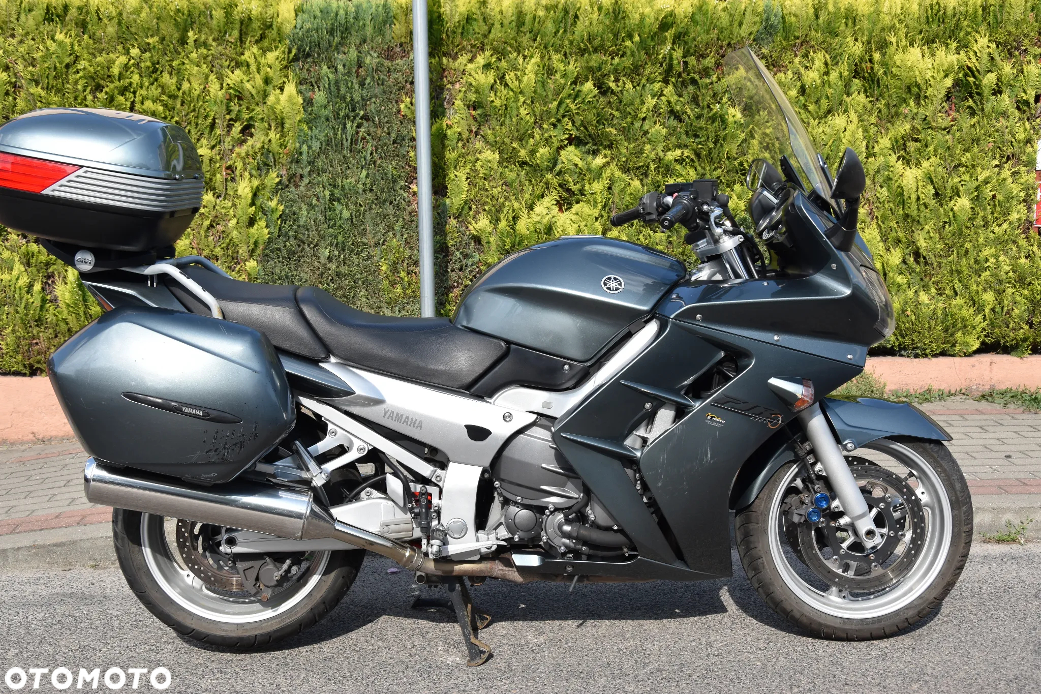Yamaha FJR - 7