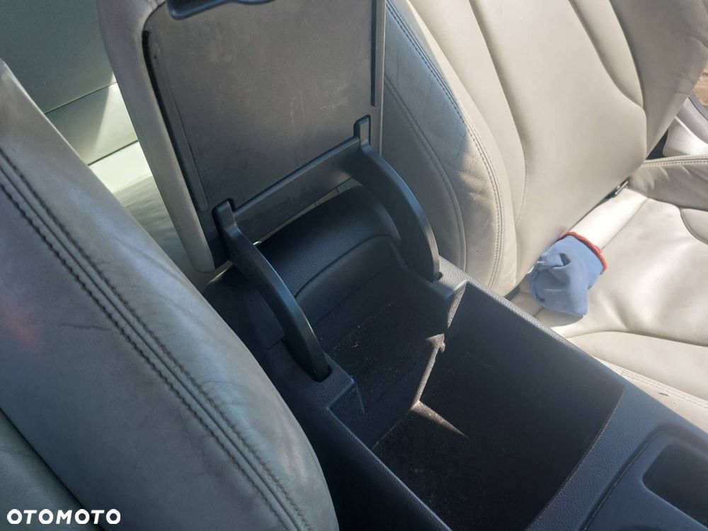 TUNEL ŚRODKOWY PODŁOKIETNIK AUDI A5 8T JASNY SKÓRA CUPHOLDER - 3