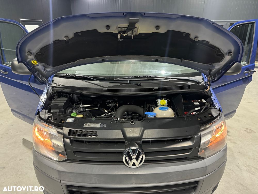 Volkswagen Transporter T5 City - 22