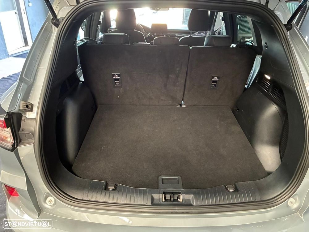 Ford Kuga 1.5 EcoBoost ST-Line - 37
