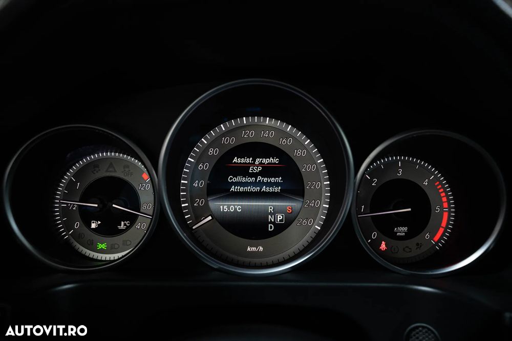 Mercedes-Benz E 220 BlueTEC 9G-TRONIC Avantgarde - 24