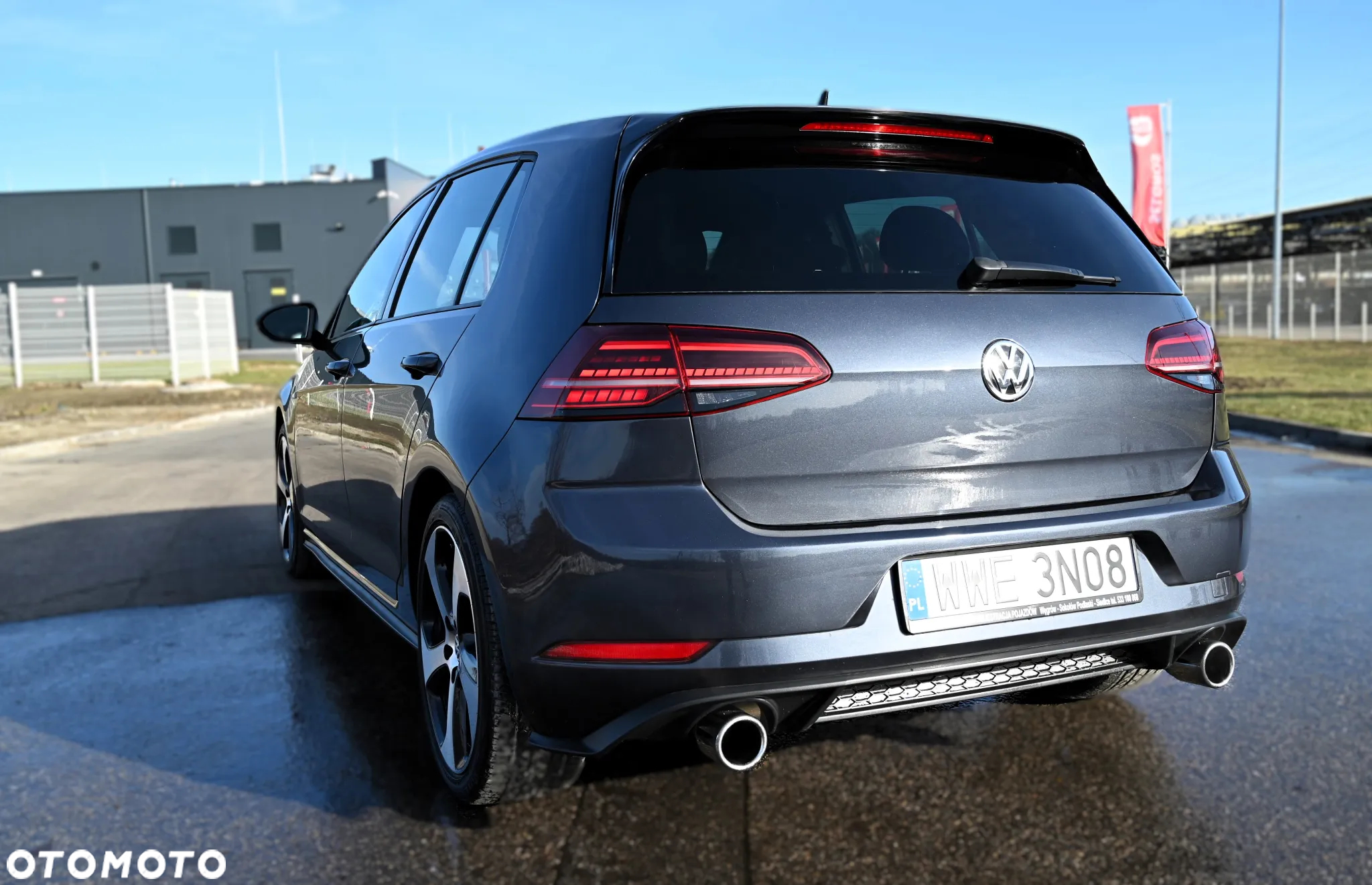 Volkswagen Golf - 19