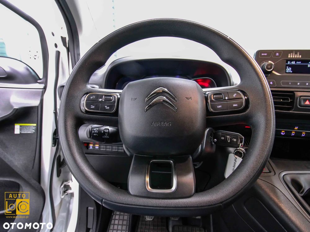 Citroën BERLINGO LONG FURGON - 22