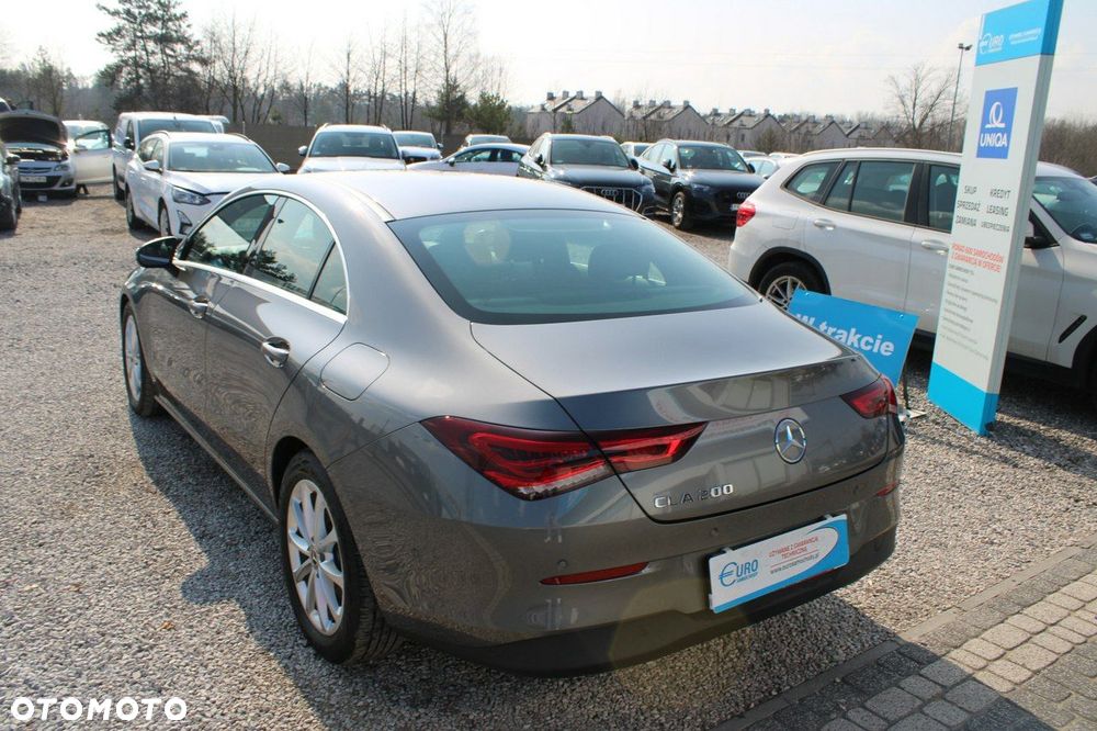 Mercedes-Benz CLA - 9