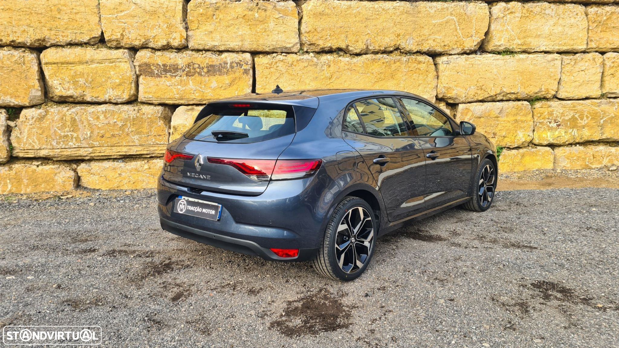 Renault Mégane 1.5 Blue dCi Intens EDC - 2