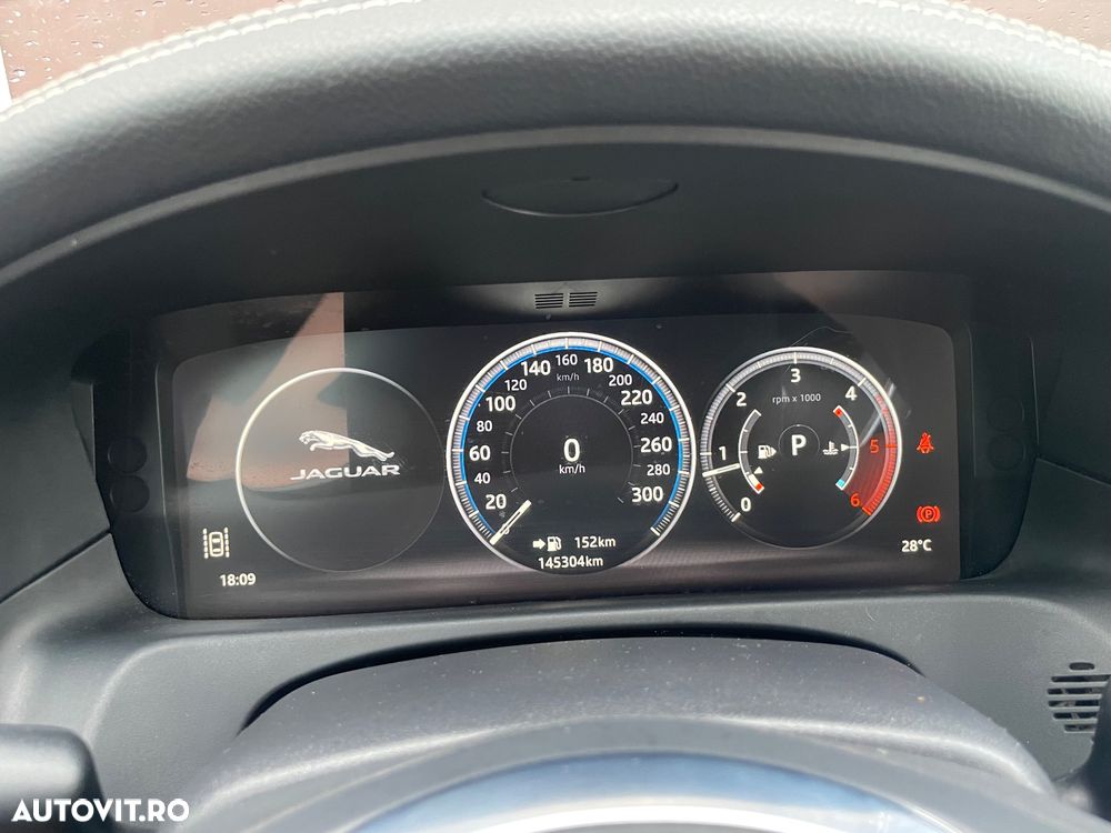 Jaguar XF 20d Aut. R-Sport - 21