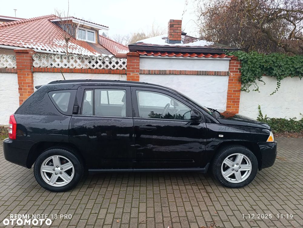 Jeep Compass 2.4I 4x4 Sport - 3