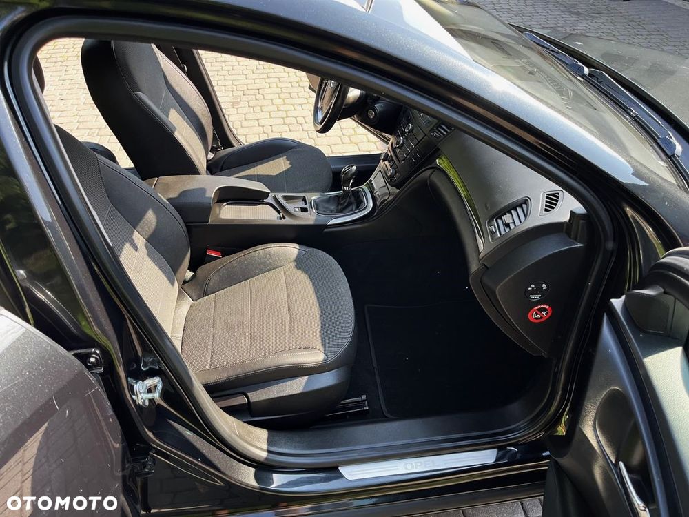Opel Insignia - 6