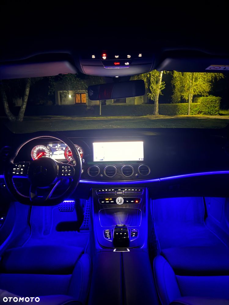 Mercedes-Benz Klasa E 300 d 9G-TRONIC AMG Line - 34